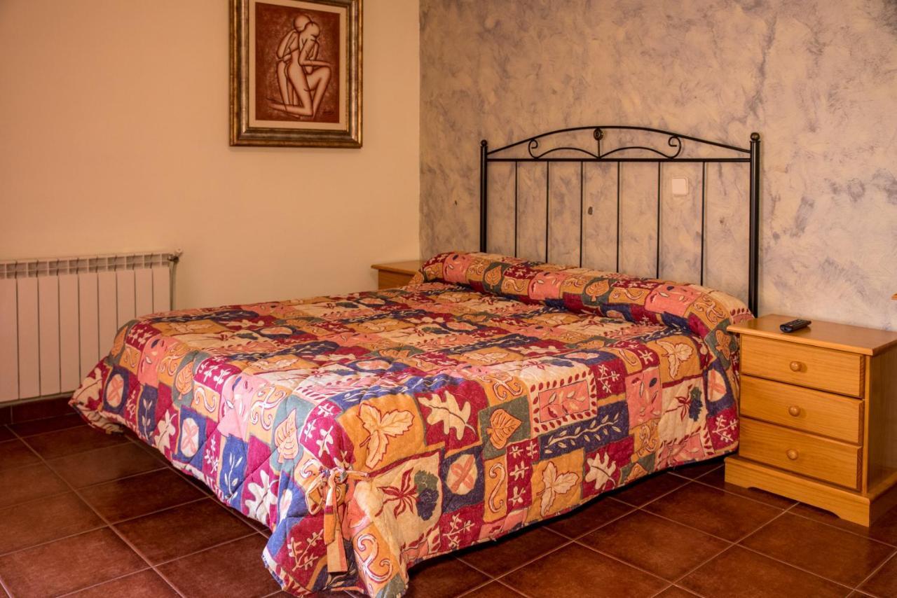 Hospedaje Rural Casa Parri Poveda de la Sierra Dış mekan fotoğraf