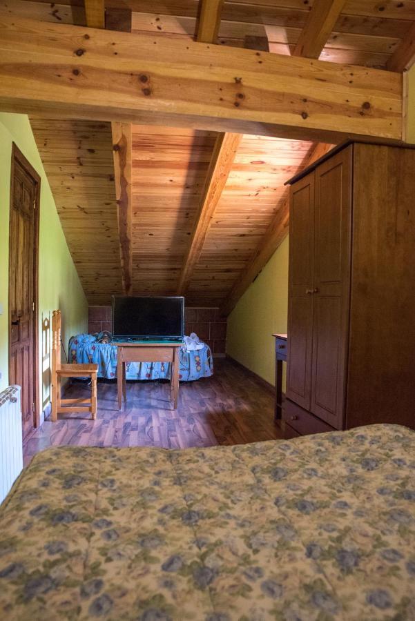 Hospedaje Rural Casa Parri Poveda de la Sierra Dış mekan fotoğraf