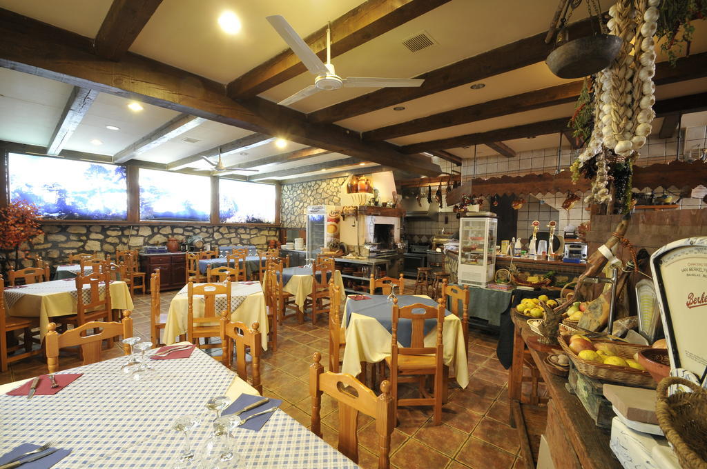 Hospedaje Rural Casa Parri Poveda de la Sierra Dış mekan fotoğraf